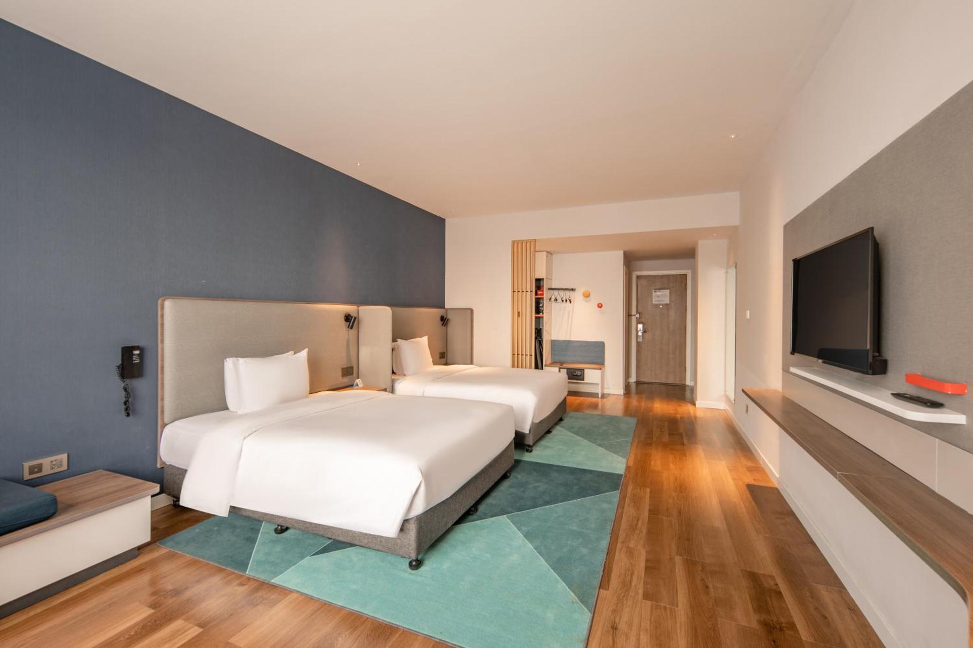 Holiday Inn Express Shanghai Jiading New City By Ihg Exteriör bild