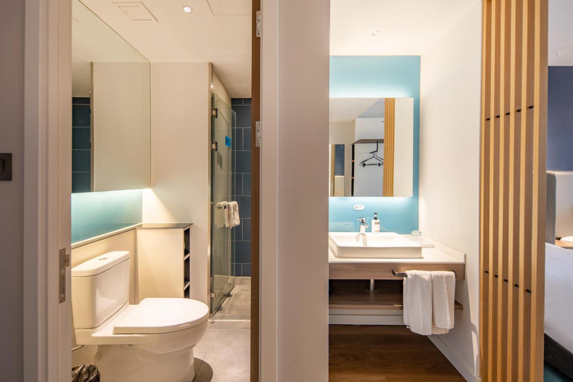 Holiday Inn Express Shanghai Jiading New City By Ihg Exteriör bild
